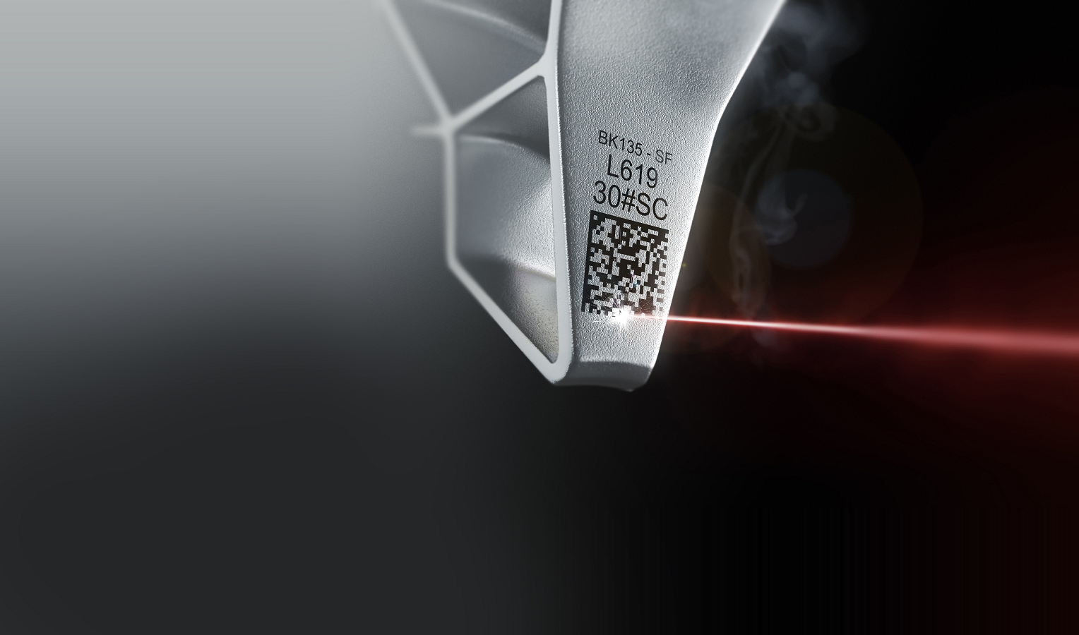 <p>Industrial marking and traceability with galvanometric laser</p>